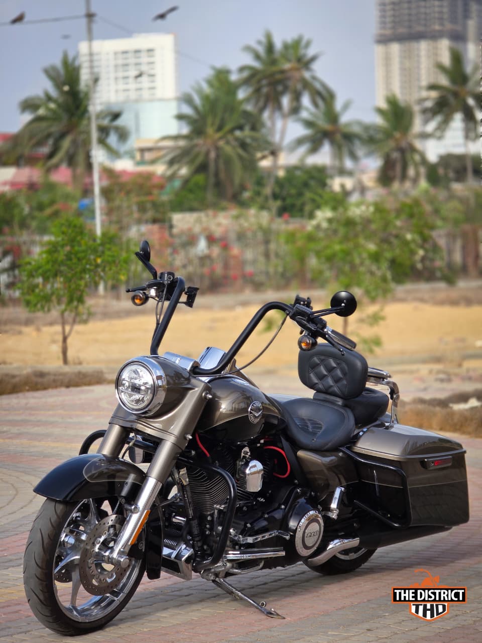 TOURING CVO ROADKING (FLHRSE) 2014